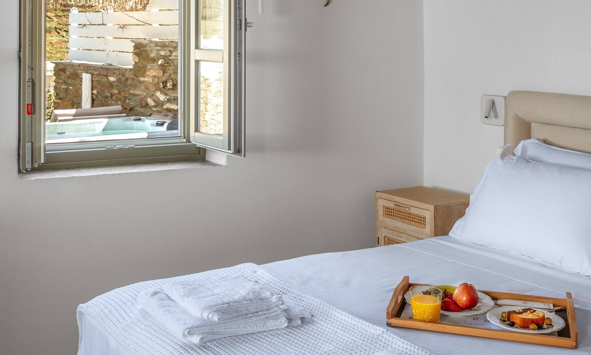 Exomvourgo Bed & Breakfast | Ursa Major Suites