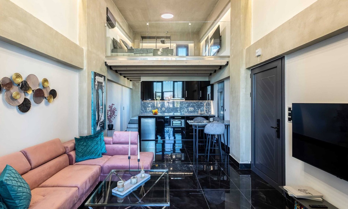 Anatolikos Sinikismos Apartment | Ventiri Lofts, Penthouse with Cinema Near Beach