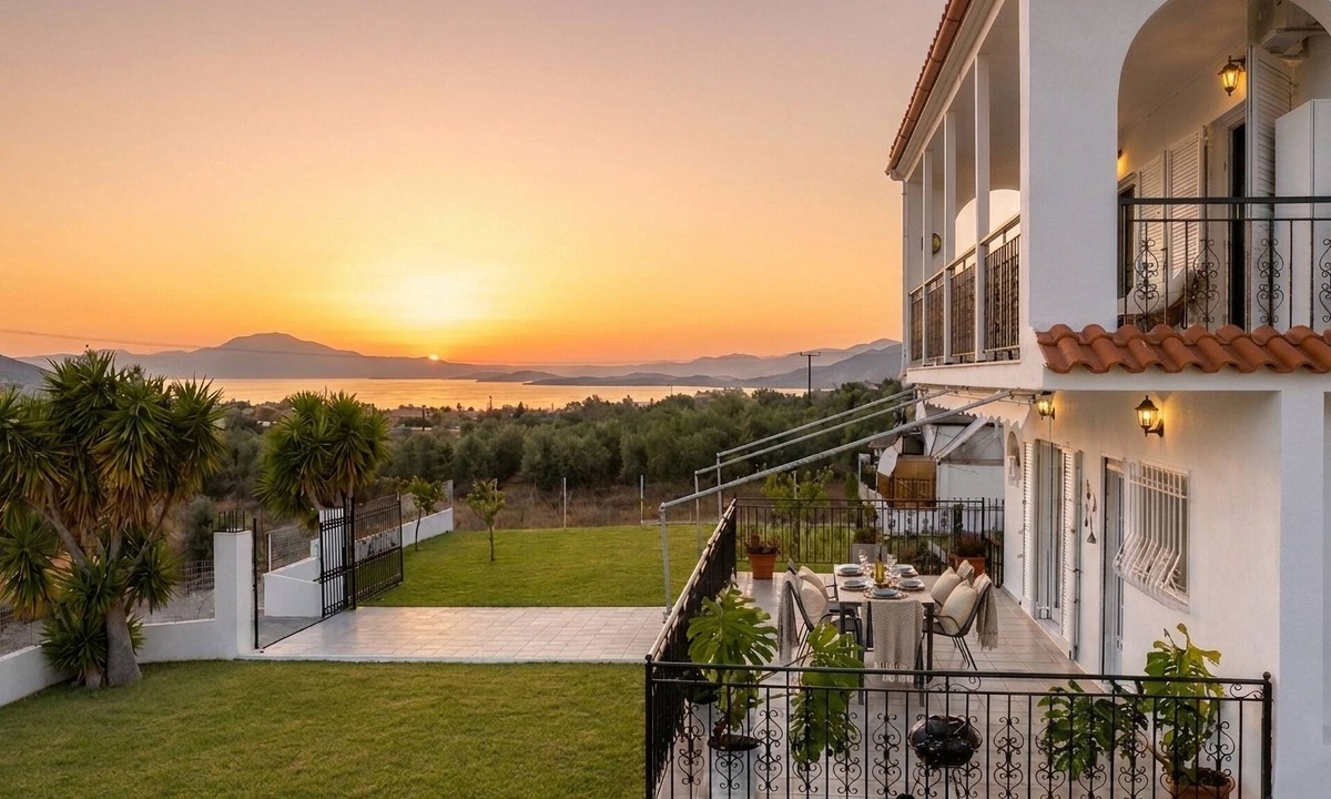 Salamis Villa | Villa Aelia Luxury Maisonette
