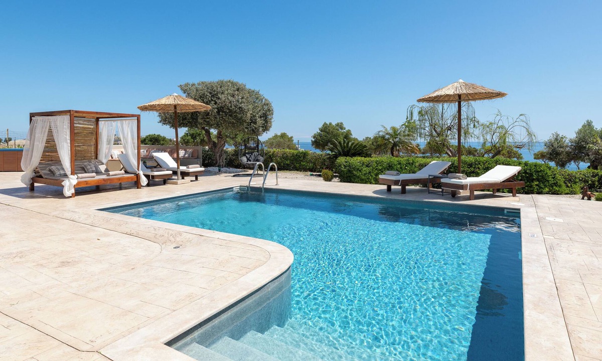 Archangelos Villa | Villa Alia in Stegna
