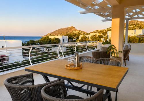 Alinda House | Villa Anna Sunset Terrace