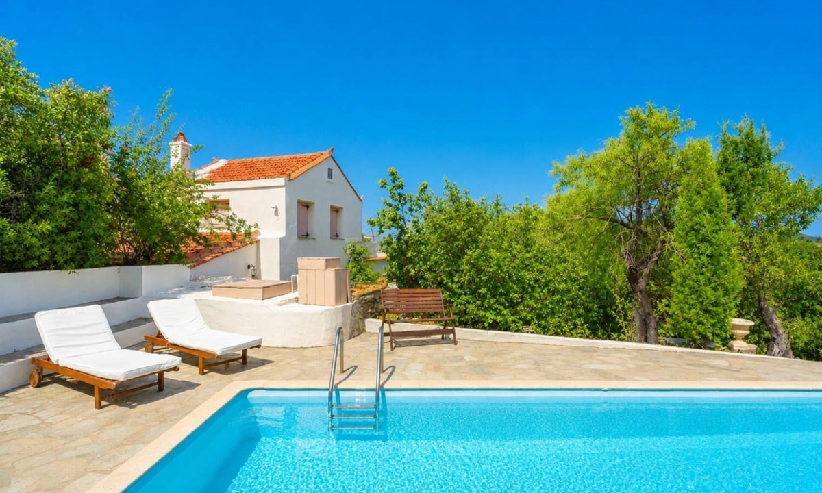 Skopelos Villa | Villa Antigoni - Two Bedroom Villa, Sleeps 4