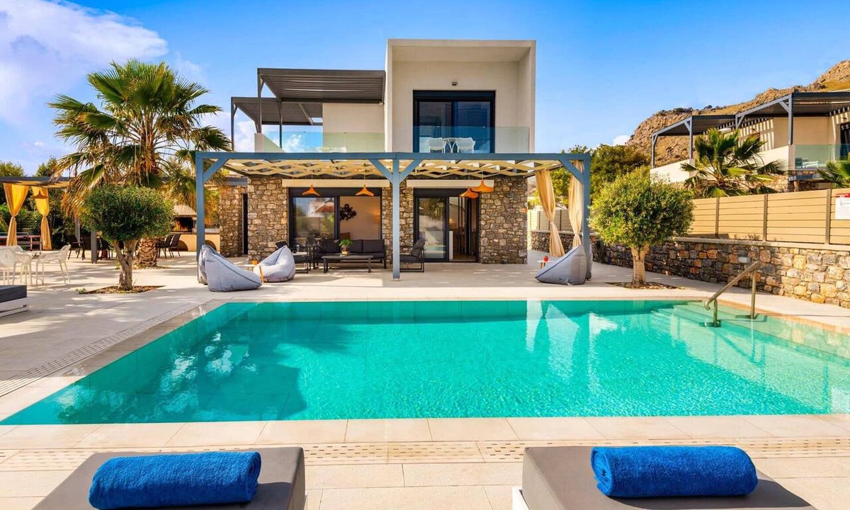 Kiotari Villa | Villa Artemis Lindian Palm by Villa Plus