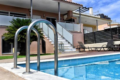 Loutraki Villa | Villa Cat El