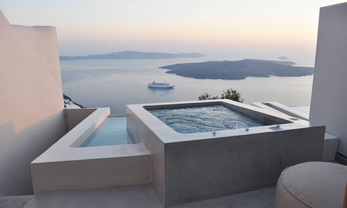Firostefani Villa | Villa Cloud/heated plunge pool, caldera view