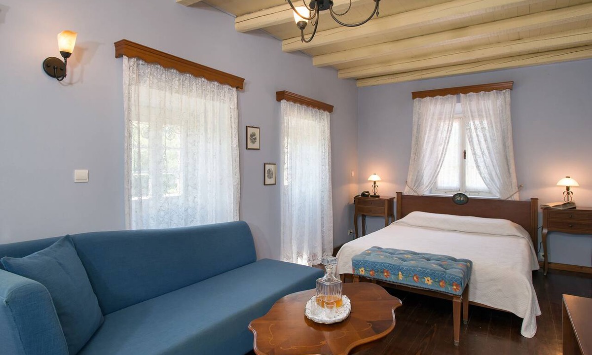 Peroulades House | Villa de Loulia Hotel