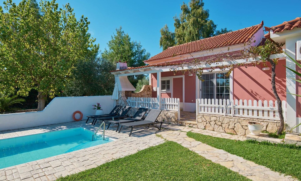 Vasilikos Villa | Villa Erato Periyali
