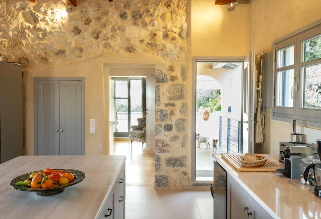 Gythio House | VILLA KLOTILDI