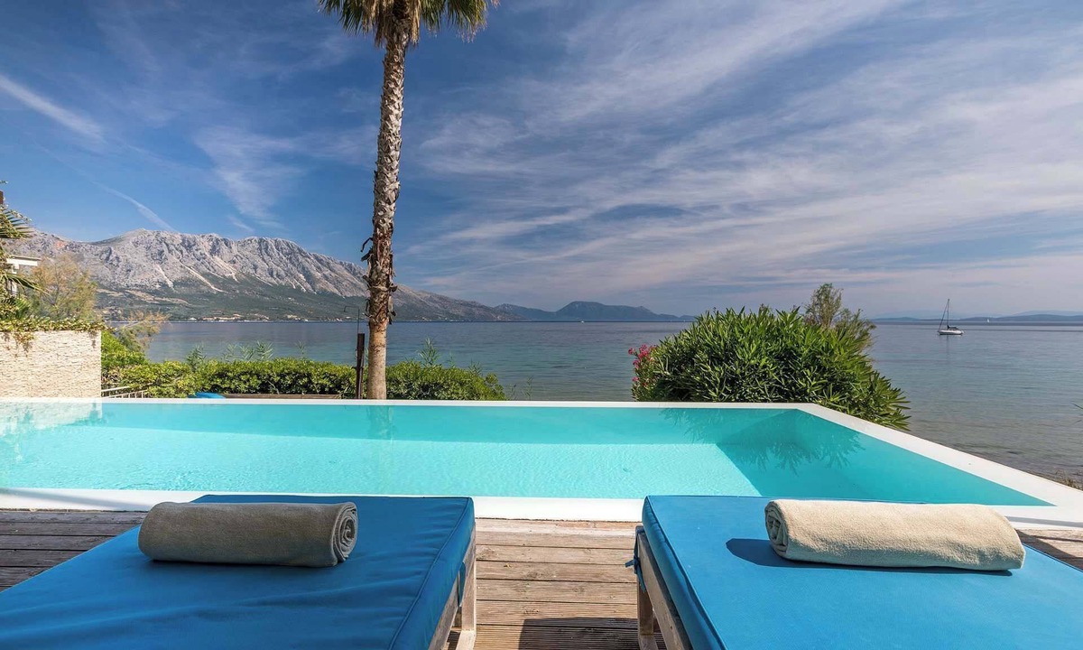 Pogonia Villa | Villa Madouri. Seafront villa with private pool