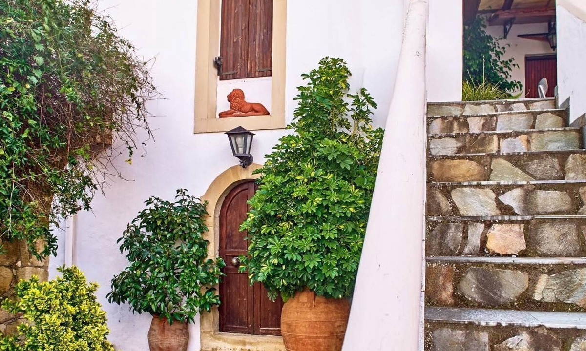 Mylopotamos House | Villa Manthos Traditionelles Kretisches Herrenhaus by Interhome