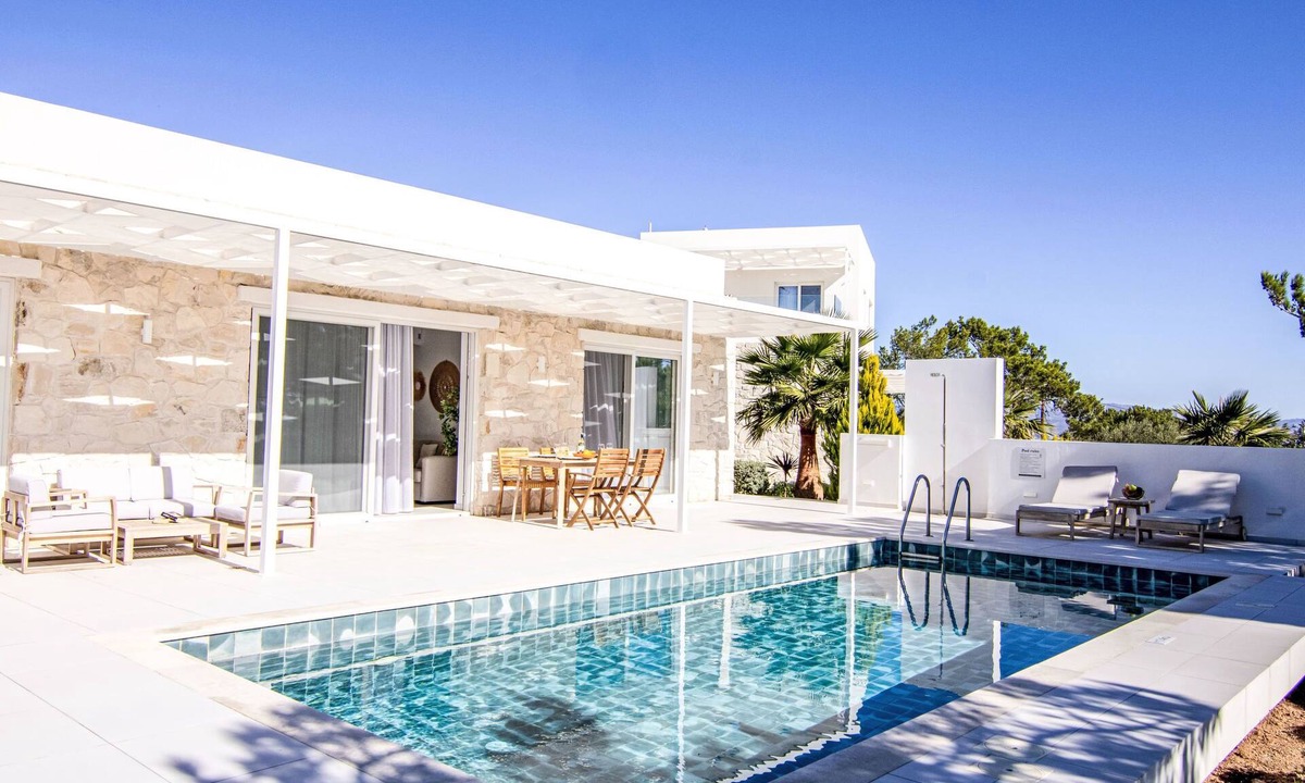 Makry Gialos House | Villa Maria mit privatem Pool und Meerblick by Interhome