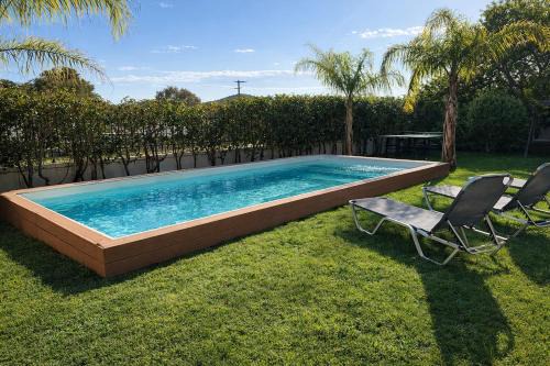 Anavyssos Villa | Villa Paionia Heated Pool Sea View Private Resort