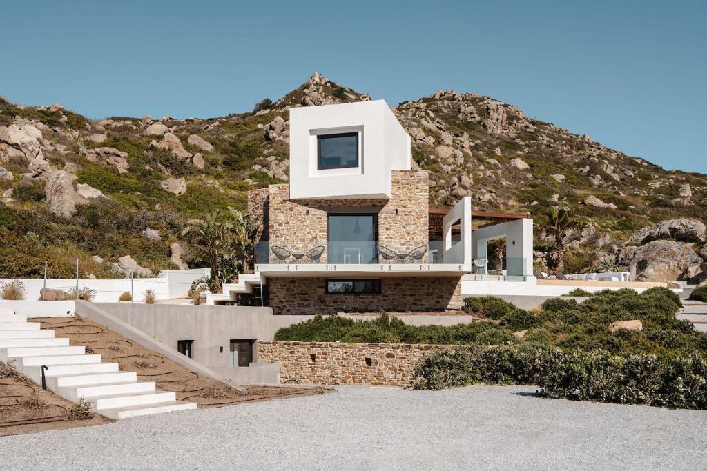 Maragas Villa | Villa Sorriso - Beach house, Seaview, Pool