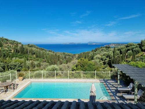 Termenades Villa | Villa Theia et Studio Theia