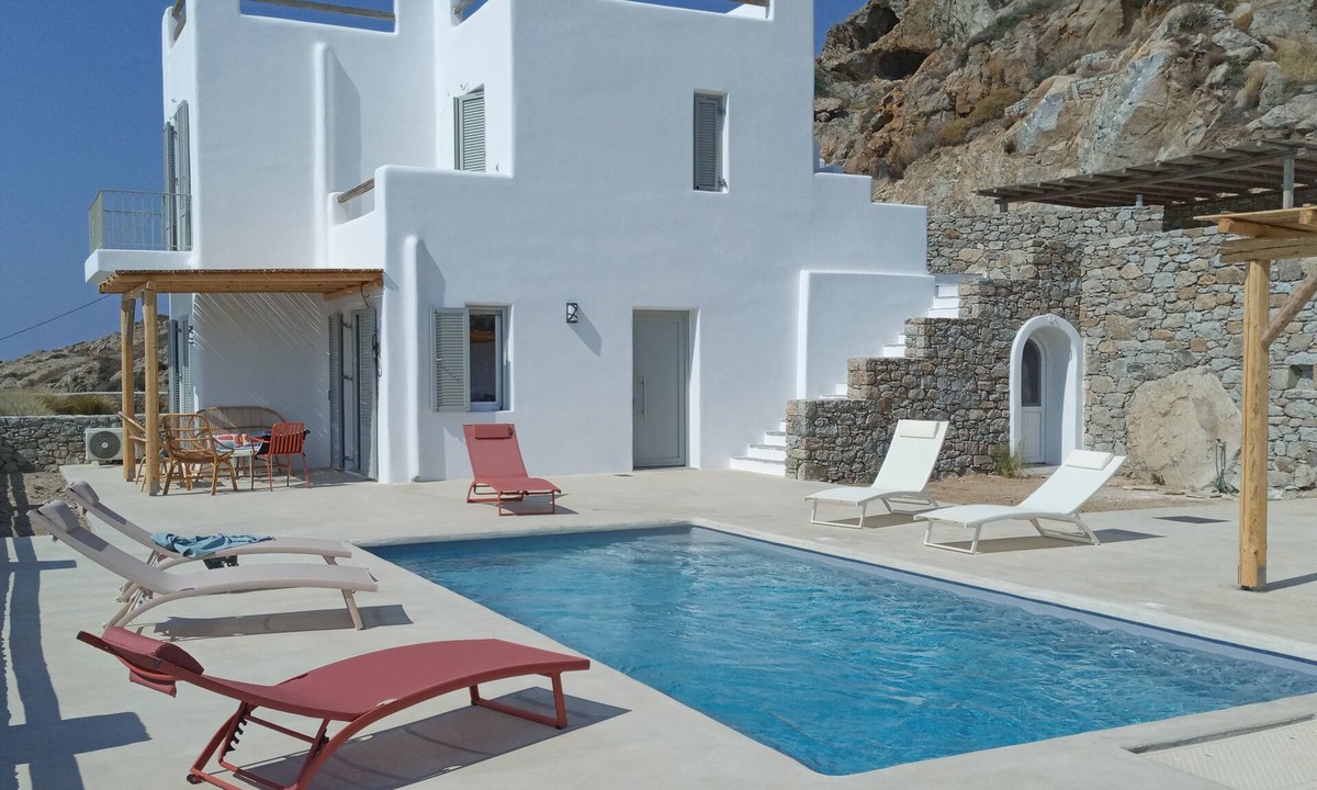 Naxos Villa | VILLA THEROS, 6 persons, swimming pool. Exceptional view!