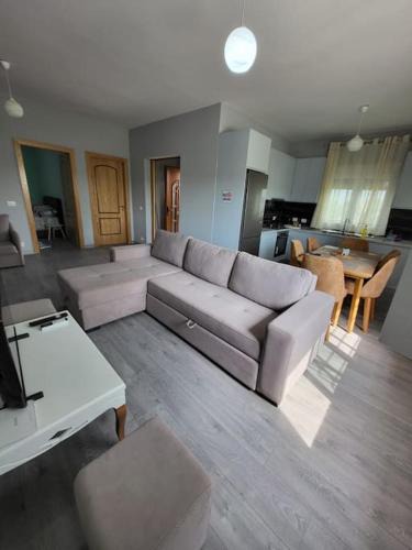 Lezhe Apartment | Villa Xhovi