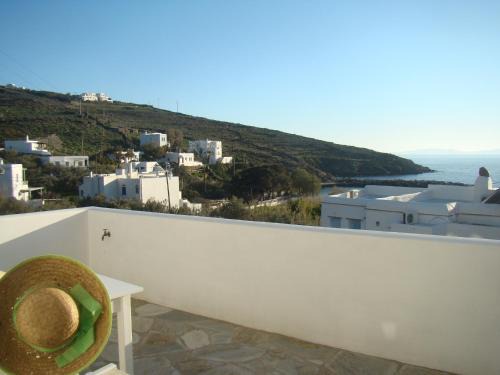 Agios Romanos Apartment | Vrahos Agios Romanos
