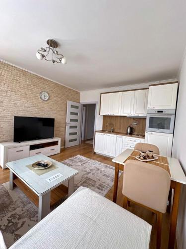 Matiçan Apartment | White Apartment