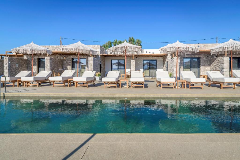 Zefiria Hotel | Zefyria Luxury Suites