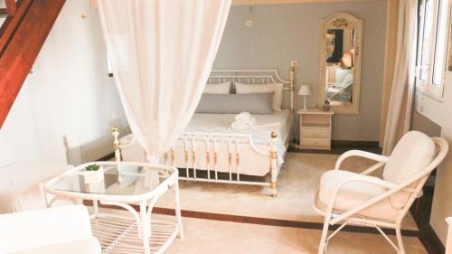 Kithira House | ZOE