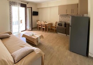Beach Front Apartment In Nafpaktos With Wifi