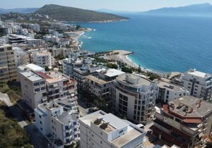 Luxury Studios - Steps from the Beach in Sarandë