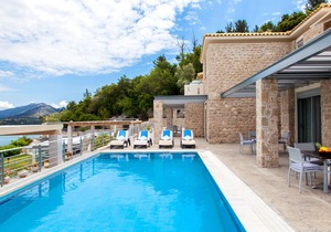 One Bedroom Apartment with a breezy Sea-View balcony. Breakfast included. in Lefkada