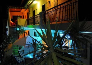 Welcome To Hotel petunia, In Neos-marmaras,xalkidiki ,greece, triple room 6 in Neos Marmaras