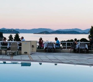 Kanapitsa Mare Hotel 