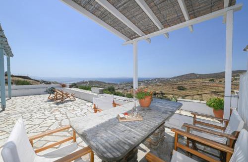 Tinos House | Αστραία - με θέα στο Αιγαίο