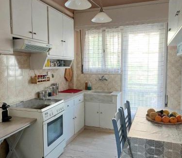 Nea Smirni House | Δωμάτιο για χαλάρωση με θέα
