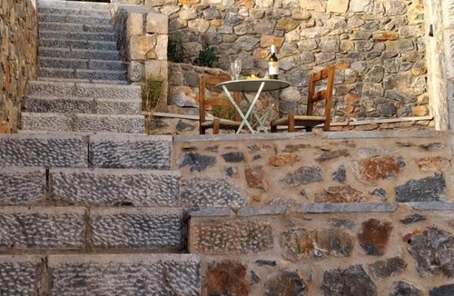 Omales House | Ελαιόλιθοι Μάνη Villas