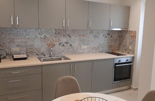 Kiveri Apartment | ΕΝ ΑΛΩ Residences