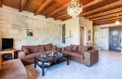 Spilia House | Εξοχική πέτρινη κατοικία 4 δωματίων
