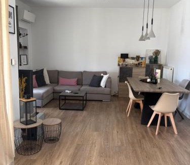 Chalcis Apartment | Θéa House Chalkida