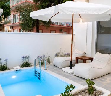 Anthousa Apartment | Ιόνια Γαλήνη Pool Spa Suite