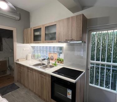 Dafni Apartment | Μοντέρνο στούντιο στη δάφνη
