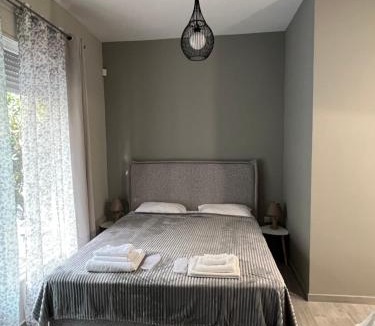 Dafni Apartment | Μοντέρνο στούντιο στη δάφνη