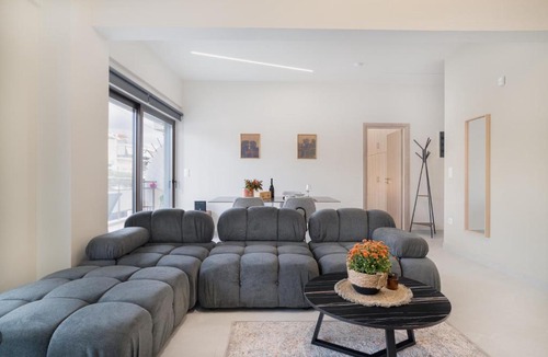 Nikaia Apartment | Πολυτελές διαμέρισμα στο κέντρο της Νίκαιας