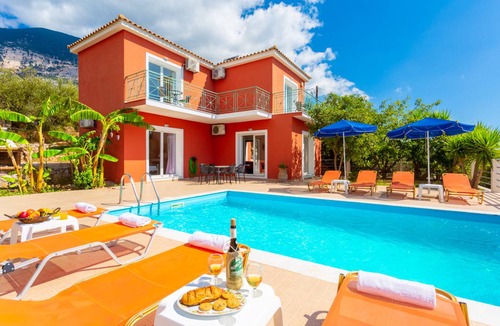 Vlachata Villa | 100 m² Villa ∙ 3 bedrooms ∙ 6 guests