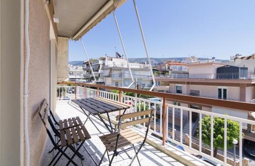 Dafni-Ymittos Apartment | 2Bdrm Bright Apartment in Dafni