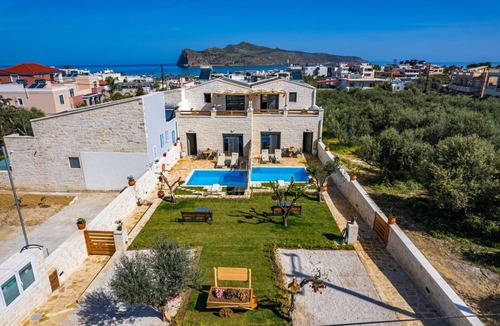 Agia Marina Villa | 2steps Agia Marina Beach & Restaurants/supermarket/no Car Needed