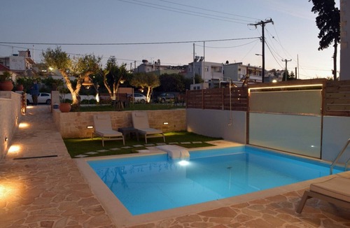 Agia Marina Villa | 2steps Agia Marina Beach & Restaurants/supermarket/no Car Needed
