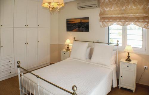 Nea Makri House | 3 Bedroom Awesome Home In Nea Makri