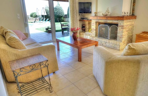 Gerani Villa | 3-bedroom Flower Villa