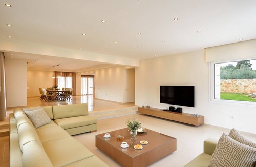 Souda Villa | 300 m² Villa ∙ 7 bedrooms ∙ 16 guests
