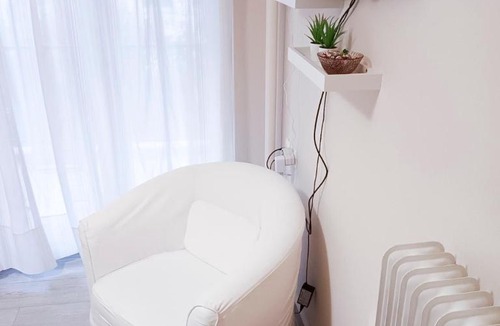 Larissa Apartment | 40 Saints Studio