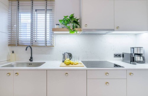 Mets Apartment | 50 Shades of Athens, Kingsize Suite with Jacuzzi!
