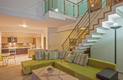 Skouloufia Villa | 8 Guests Luxury Villa with pool & bbq facilities