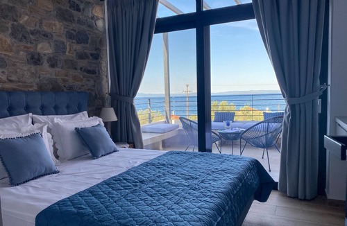 Pella Region Villa | Aélia Stone House Erató